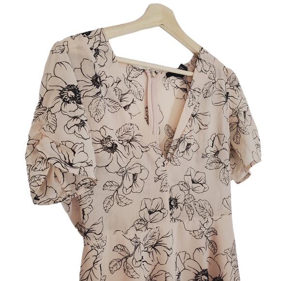 Forever 21 | Floral Short Sleeve Preppy Skater Drees Fit n Flare Lightweight - Picture 3 of 10